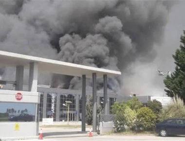 24ωρη παράταση των προληπτικών μέτρων μετά την πυρκαγιά στο εργοστάσιο στην Ξάνθη